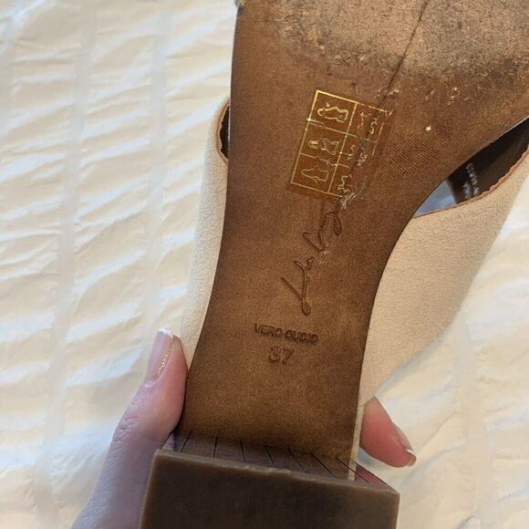 Lola Cruz Beige Nude Suede Cross Over Low Block Heel Sandals Slides 7 - Picture 8 of 10